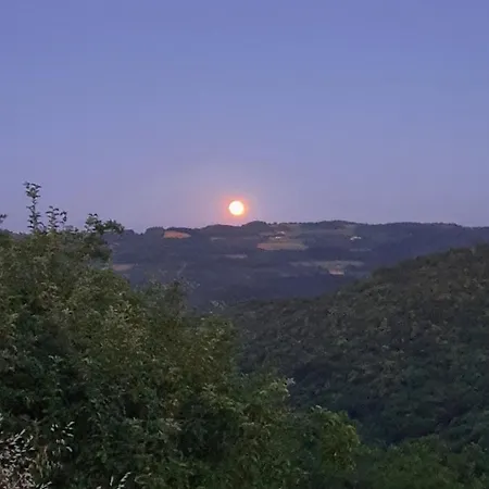 Cascina Brichat Alta Langa * Serravalle delle Langhe